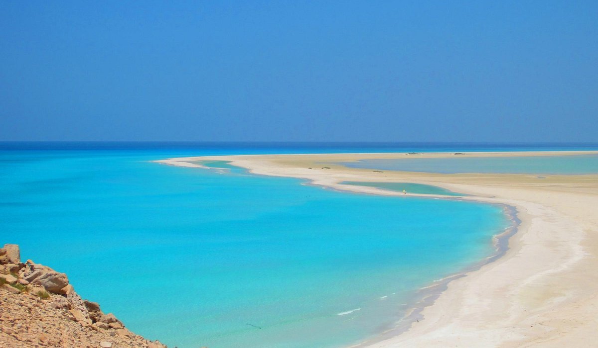 Pesona Wisata Pantai Di Yaman Yang Indah