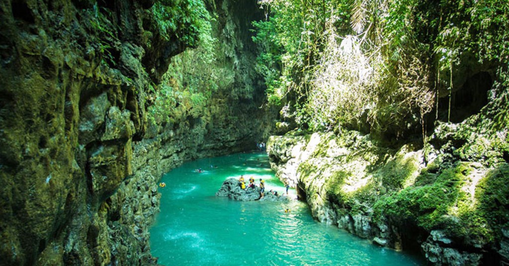 Tempat wisata alam di jawa barat untuk keluarga